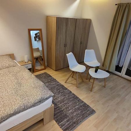 Ferienwohnung-Monteurwohnung Berta, 3 Personen In Kleve, Zentrale Lage Clèves Extérieur photo