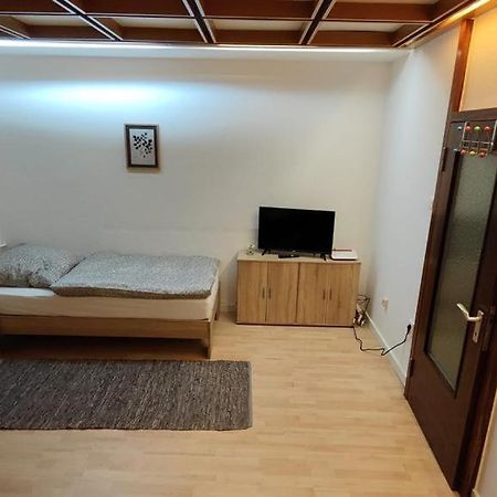 Ferienwohnung-Monteurwohnung Berta, 3 Personen In Kleve, Zentrale Lage Clèves Extérieur photo