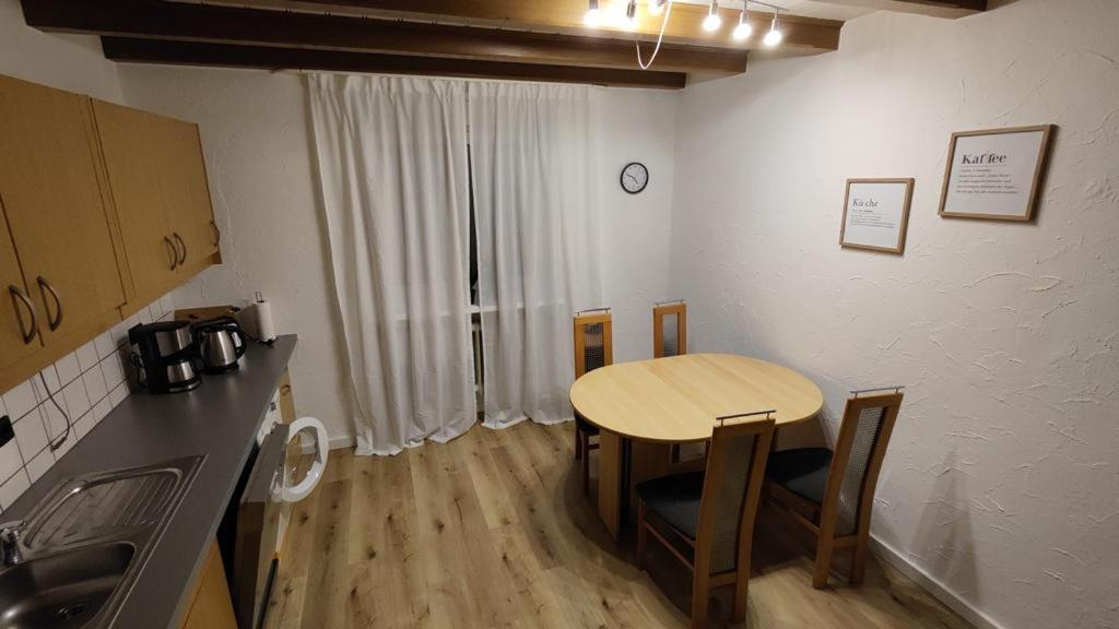 Ferienwohnung-Monteurwohnung Berta, 3 Personen In Kleve, Zentrale Lage Clèves Extérieur photo